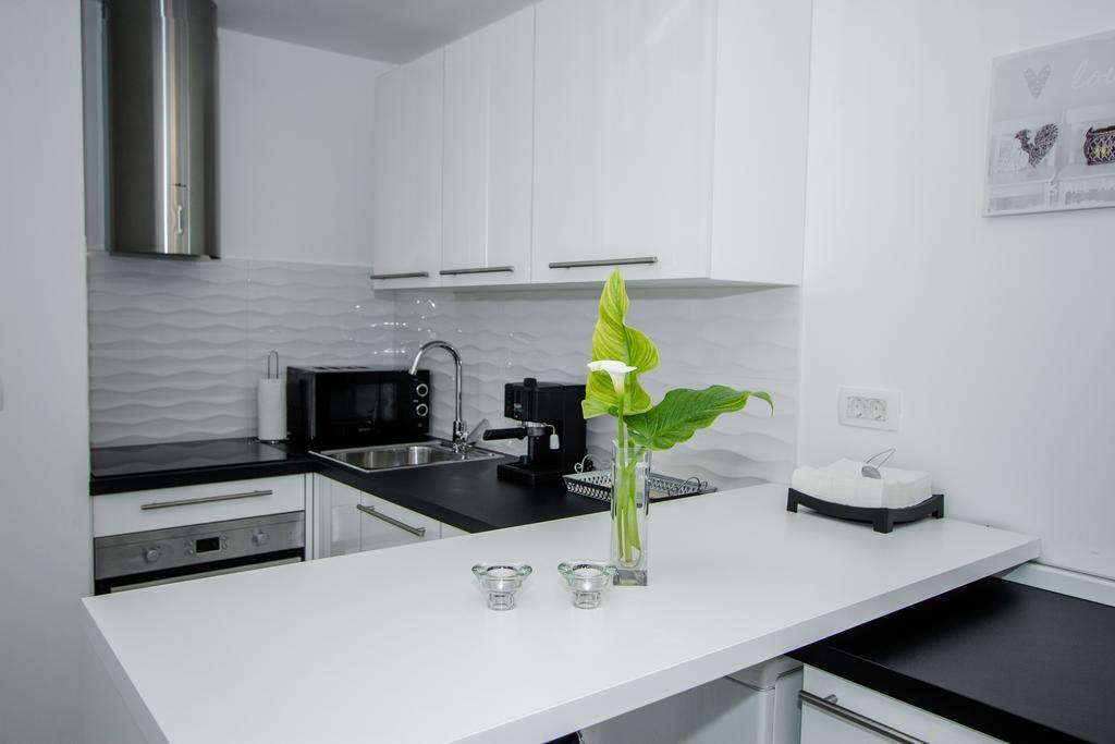 Luxury Studio Apartment White Sensation Βόντιτσε Εξωτερικό φωτογραφία
