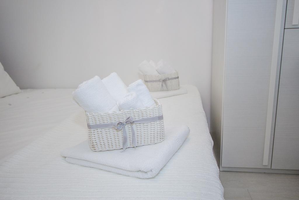 Luxury Studio Apartment White Sensation Βόντιτσε Εξωτερικό φωτογραφία